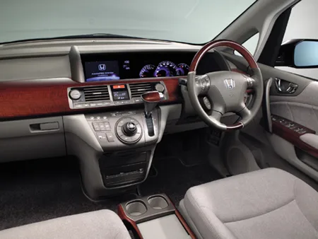 Honda Elysion G (RR1)