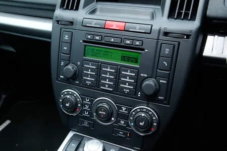 Land Rover Freelander 2 3.2 i6 (LF32)