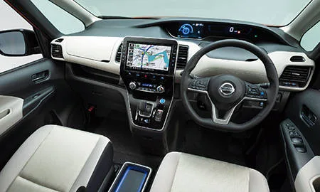 Nissan Serena E-POWER HIGHWAY STAR V (HFC27)