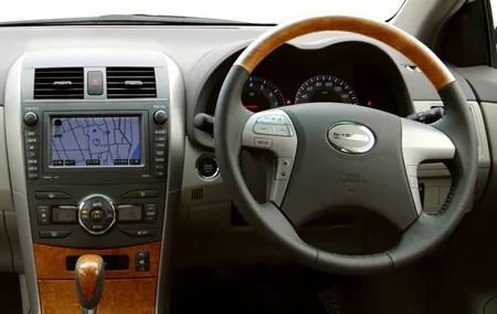 Mitsuoka Nouera 602 Sedan 15LX (NZE141)