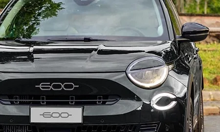 Fiat 600 Hybrid NERO CINEMA (FH1FIM)