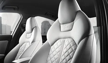 Audi S6 BASE GRADE (4GCEUA)