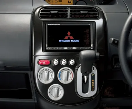 Mitsubishi Toppo ROADEST T (H82A)