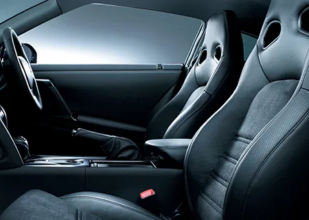 Nissan Gtr PURE EDITION (R35)