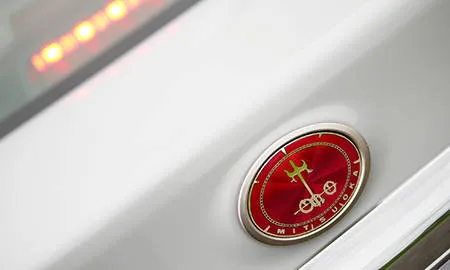 Mitsuoka Ryugi MODAN 15ST (NZE164)