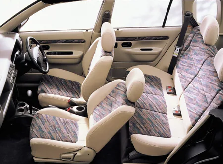 Mazda Demio GL-X (DW5W)