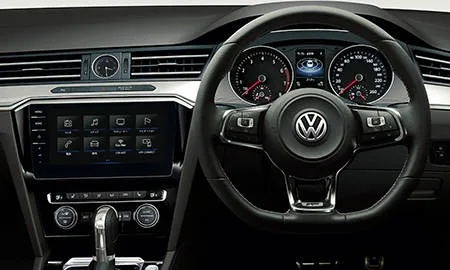 Volkswagen Passat 2.0TSI R LINE (3CCHH)