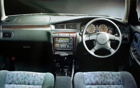Nissan Bluebird 2.0SSS (HU14)