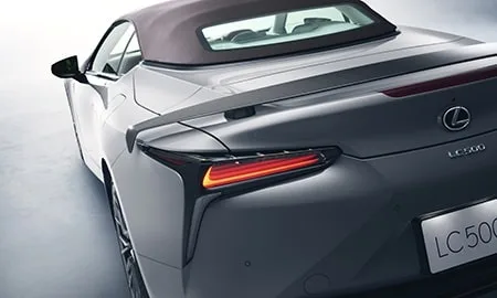 Lexus LC500 CONVERTIBLE PINNACLE (URZ100)