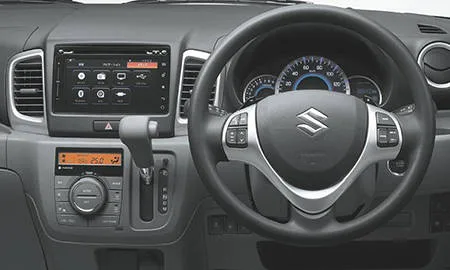 Suzuki Spacia T (MK42S)