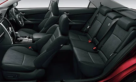 Toyota Mark X 250S FOUR (GRX135)
