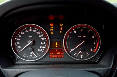 Bmw 3 Series 320i (WA20)