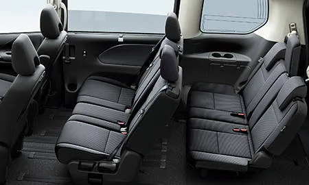 Nissan Serena X V SELECTION (GNC27)