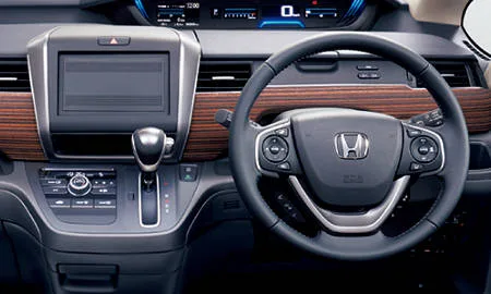 Honda Freed CROSSTAR HONDA SENSING (GB5)