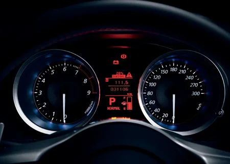 Mitsubishi Lancer RS EVOLUTION X (CZ4A)