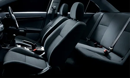 Mitsubishi Lancer RS EVOLUTION X (CZ4A)
