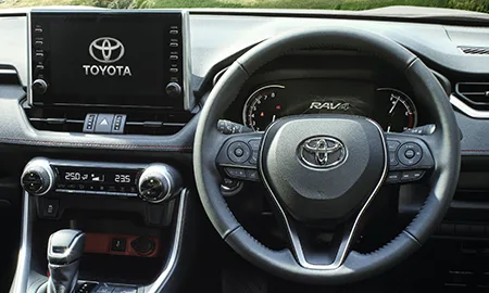 Toyota RAV4 ADVENTURE OFFROAD PACKAGE (MXAA54)