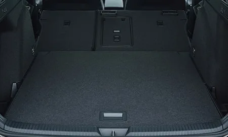 Volkswagen Golf Variant ETSI R LINE PLATINUM EDITION (CDDFYV / CDDLAV)
