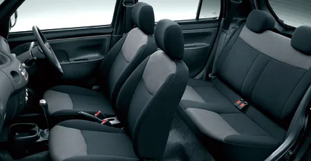 Daihatsu Esse X (L245S)