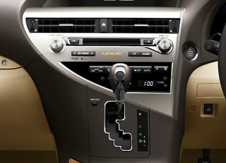 Lexus RX270 базовая (AGL10W)