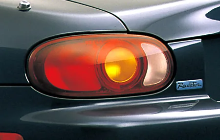 Mazda Roadster M PACKAGE (NB6C)