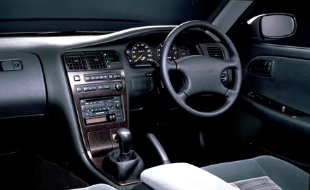 Toyota Chaser TOURER V (JZX90)