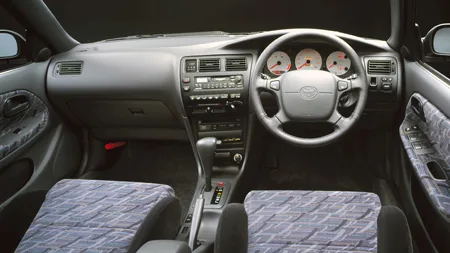 Toyota Corolla Touring Wagon G TOURING (AE100G)