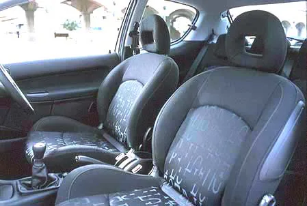 Peugeot 206 S16 LIMITED (T1RFN)