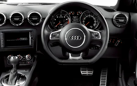 Audi TT Roadster 2.0 TFSI QUATTRO (8JCESF)