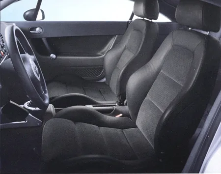 Audi TT Coupe 1.8T (8NAUQ)