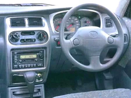 Toyota Duet V (M110A)