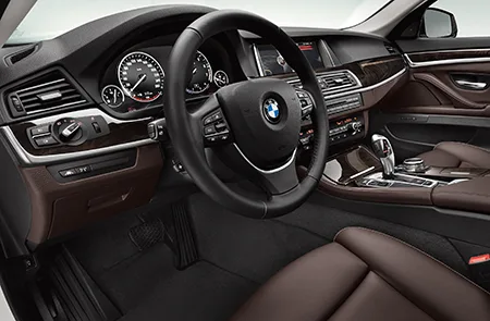 Bmw 5 Series 550i TOURING LUXURY (HR44)
