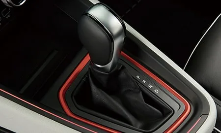 Renault Lutecia INTENS (BJAH5H)