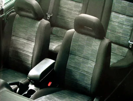 Nissan Primera Camino 2.0T4 (HNP11)