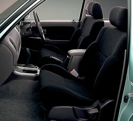 Toyota Hilux Surf SPORTS RUNNER (RZN180W)
