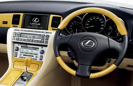 Lexus SC430 базовая (UZZ40)
