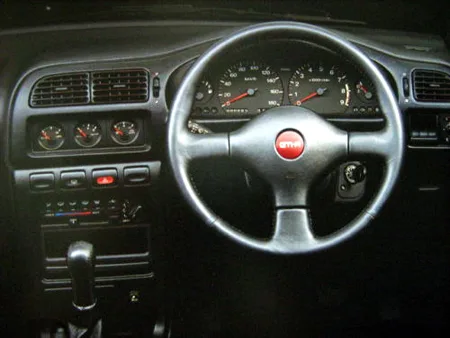 Nissan Pulsar GTI-R (RNN14)