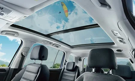 Volkswagen Golf Touran TDI HIGHLINE (1TDFG)