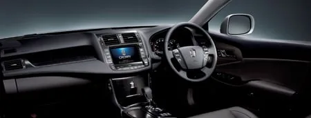 Toyota Crown 2.5 ATHLETE (GRS200)