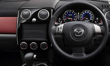Mazda Verisa NOBLE COUTURE (DC5W)