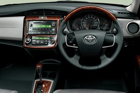 Toyota Corolla Axio 1.5LUXEL (NZE161)