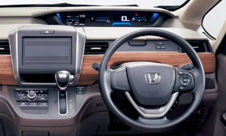 Honda Freed G HONDA SENSING (GB5)