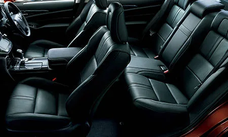 Toyota Crown ATHLETE G-T (ARS210)