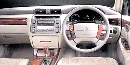 Toyota Crown Majesta 3.0A TYPE (JZS177)