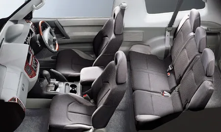 Mitsubishi Pajero SHORT ZR (V63W)