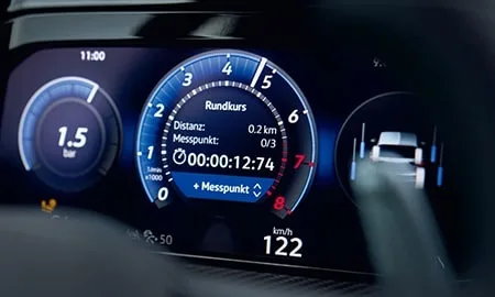 Volkswagen Golf R BASE GRADE (CDDNFF)