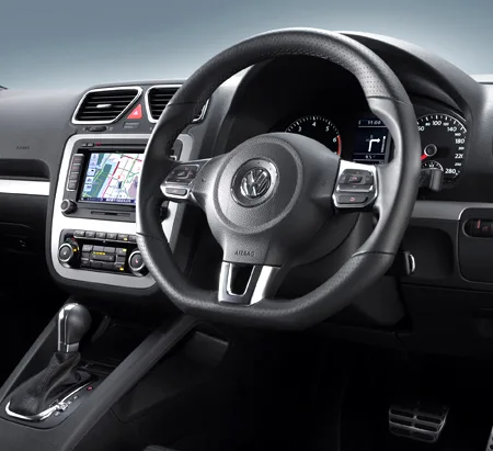 Volkswagen Scirocco 2.0TSI (13CCZ)