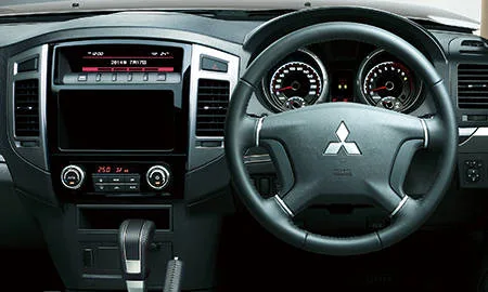 Mitsubishi Pajero LONG GR (V93W)