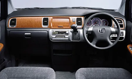 Honda Stepwagon B (RF3)