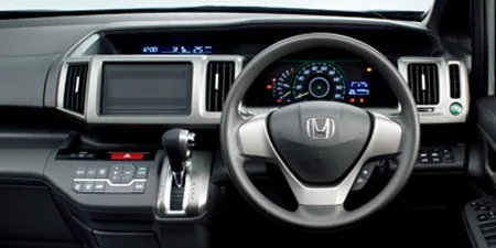 Honda Stepwagon G E SELECTION (RK1)
